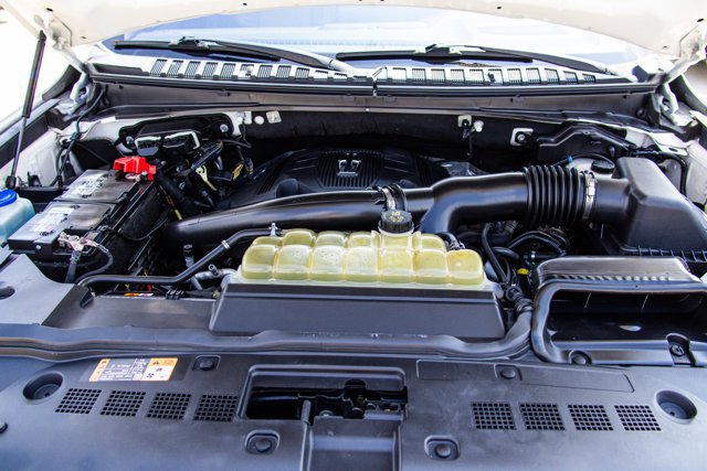 Used 2020 Lincoln Navigator Reserve AWD/4WD image 29