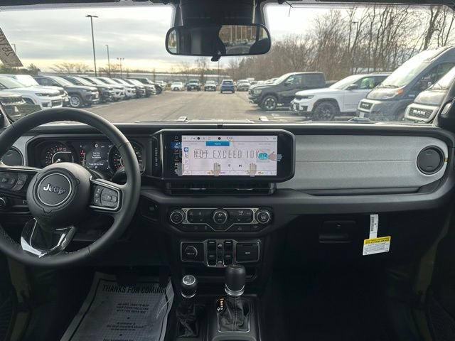 New 2026 Jeep Gladiator Sport AWD/4WD image 24