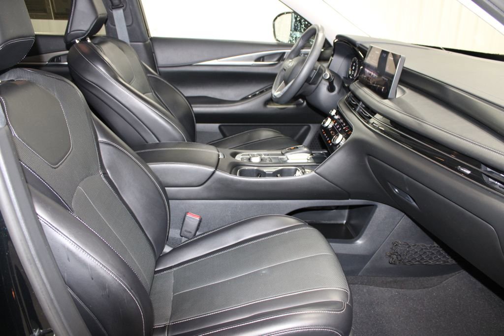 Used 2023 INFINITI QX60 Luxe w/ Cargo Package AWD/4WD image 22