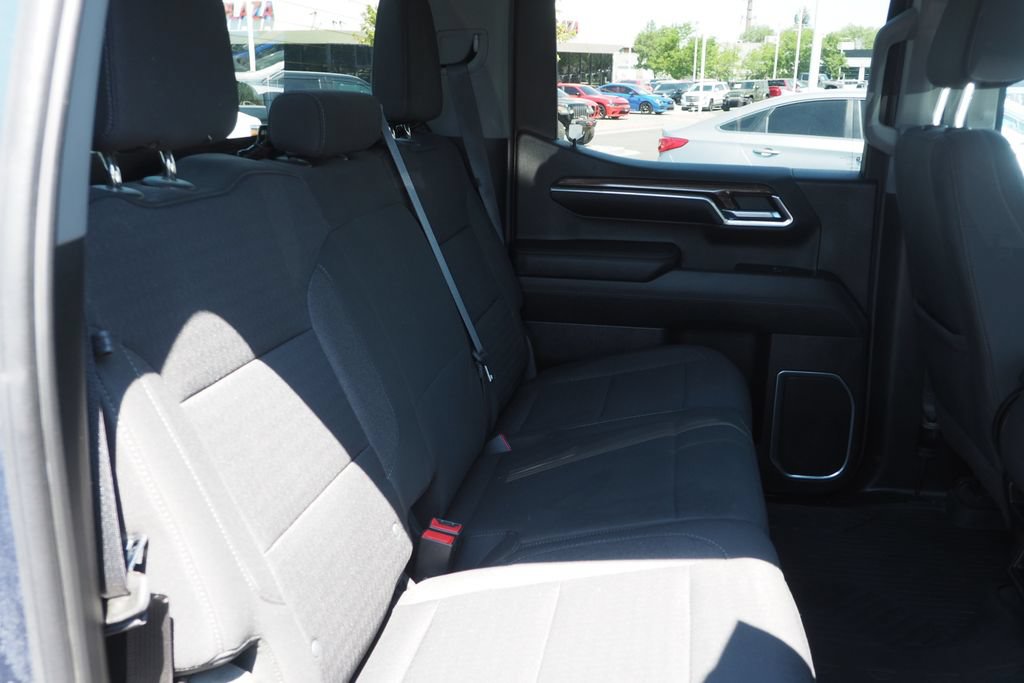 Used 2022 Chevrolet Silverado 1500 RST AWD/4WD image 19