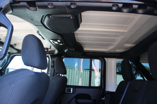 Used 2022 Jeep Wrangler Unlimited Sport AWD/4WD image 39