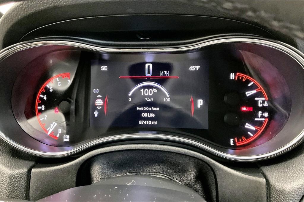 Used 2016 Dodge Durango Citadel w/ Premium Entertainment Group image 22