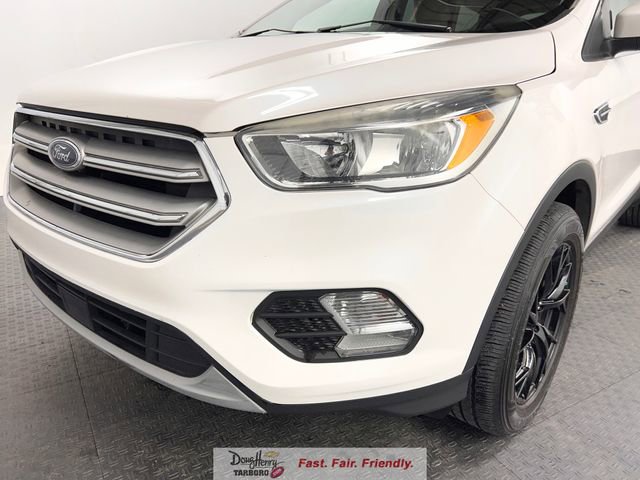 Used 2019 Ford Escape SE FWD image 11