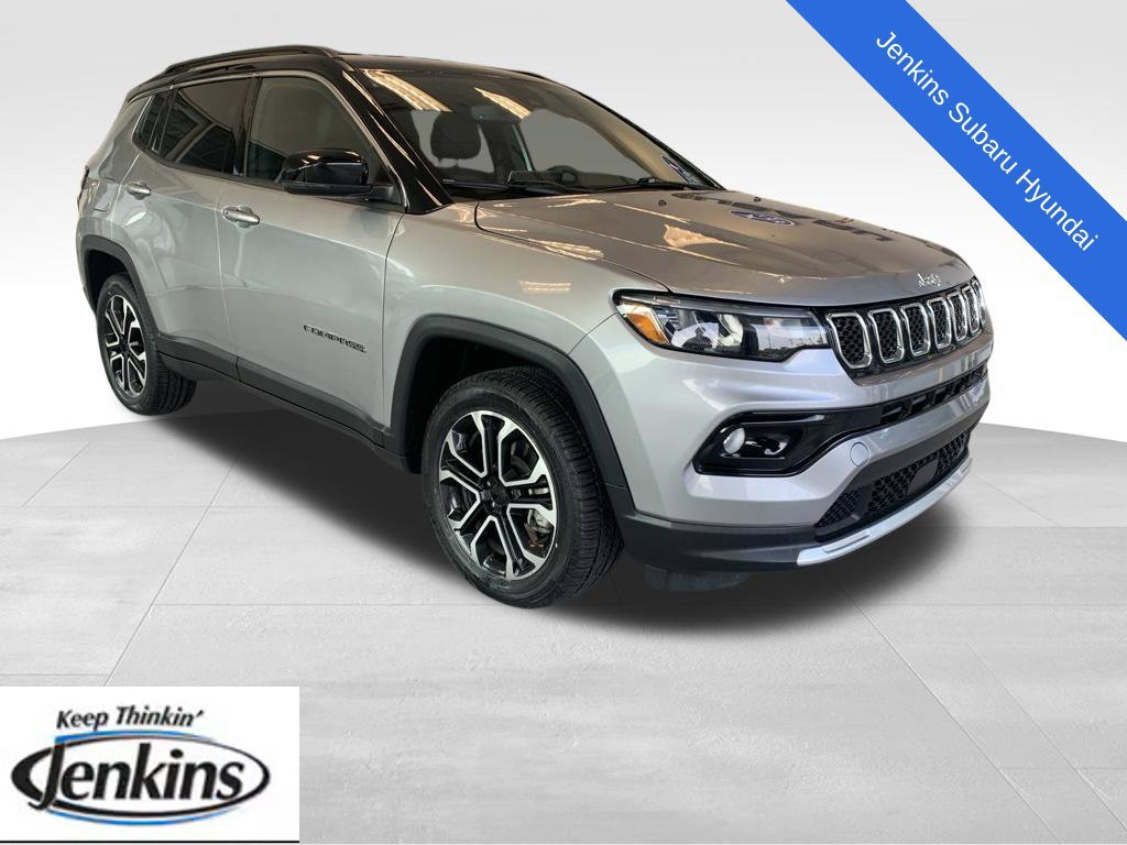 Used 2023 Jeep Compass Limited AWD/4WD image 1
