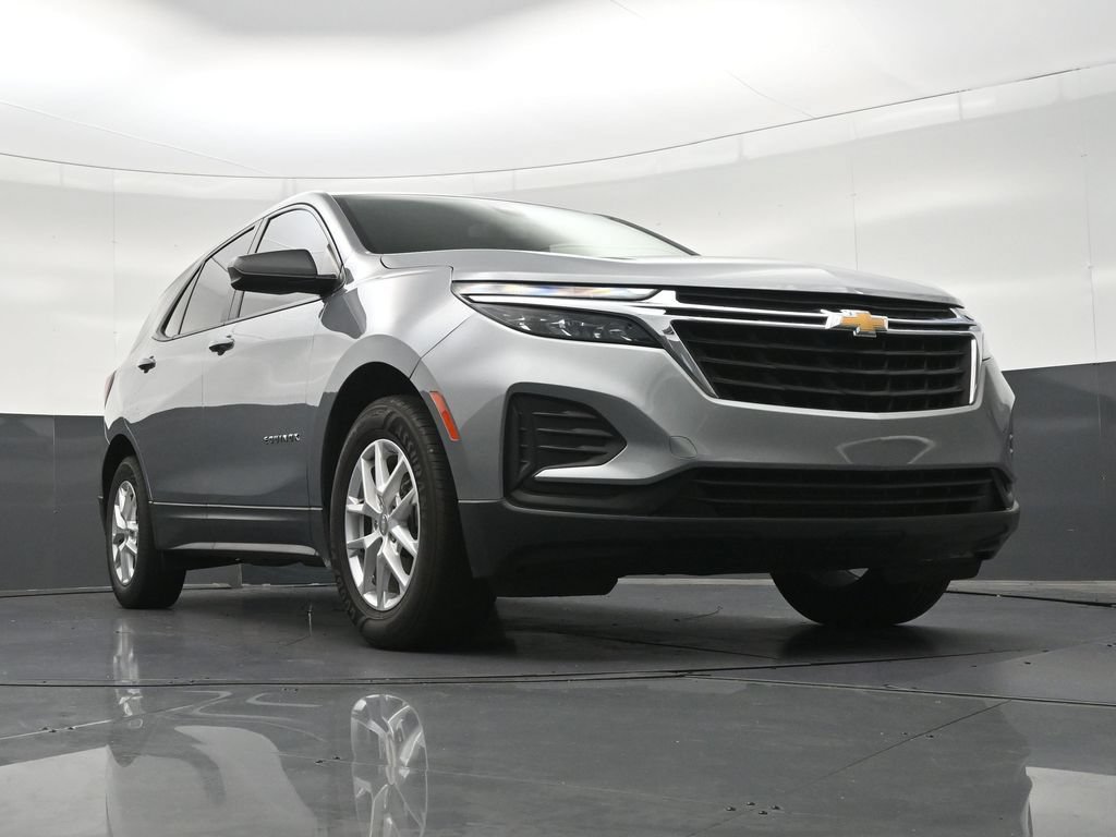 Used 2023 Chevrolet Equinox LS FWD image 29