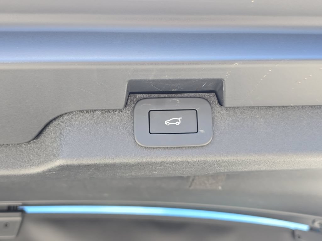 Certified 2025 Land Rover Discovery Dynamic SE AWD/4WD image 14