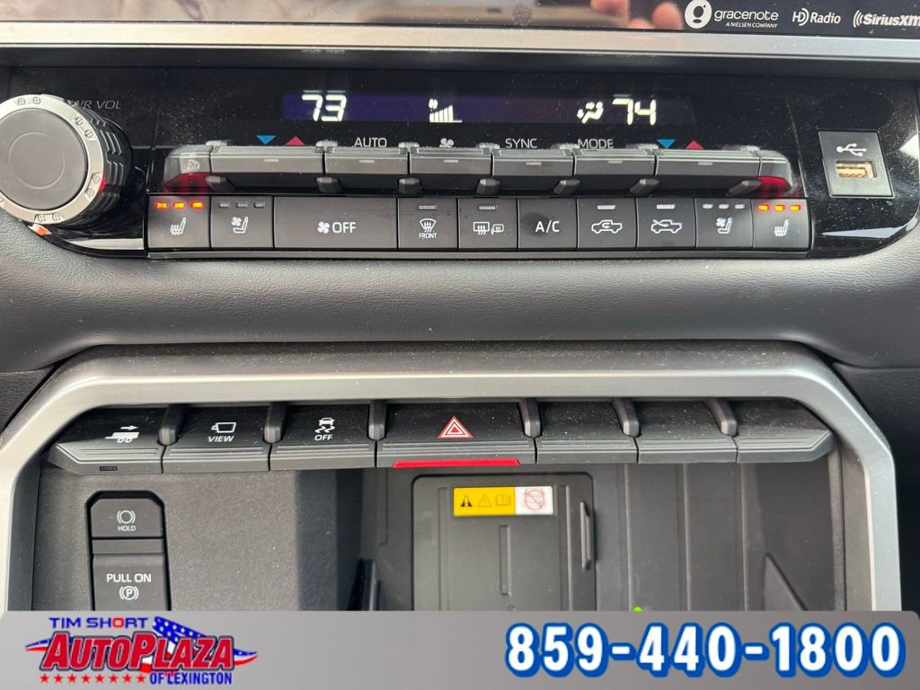 Used 2022 Toyota Tundra Platinum image 30