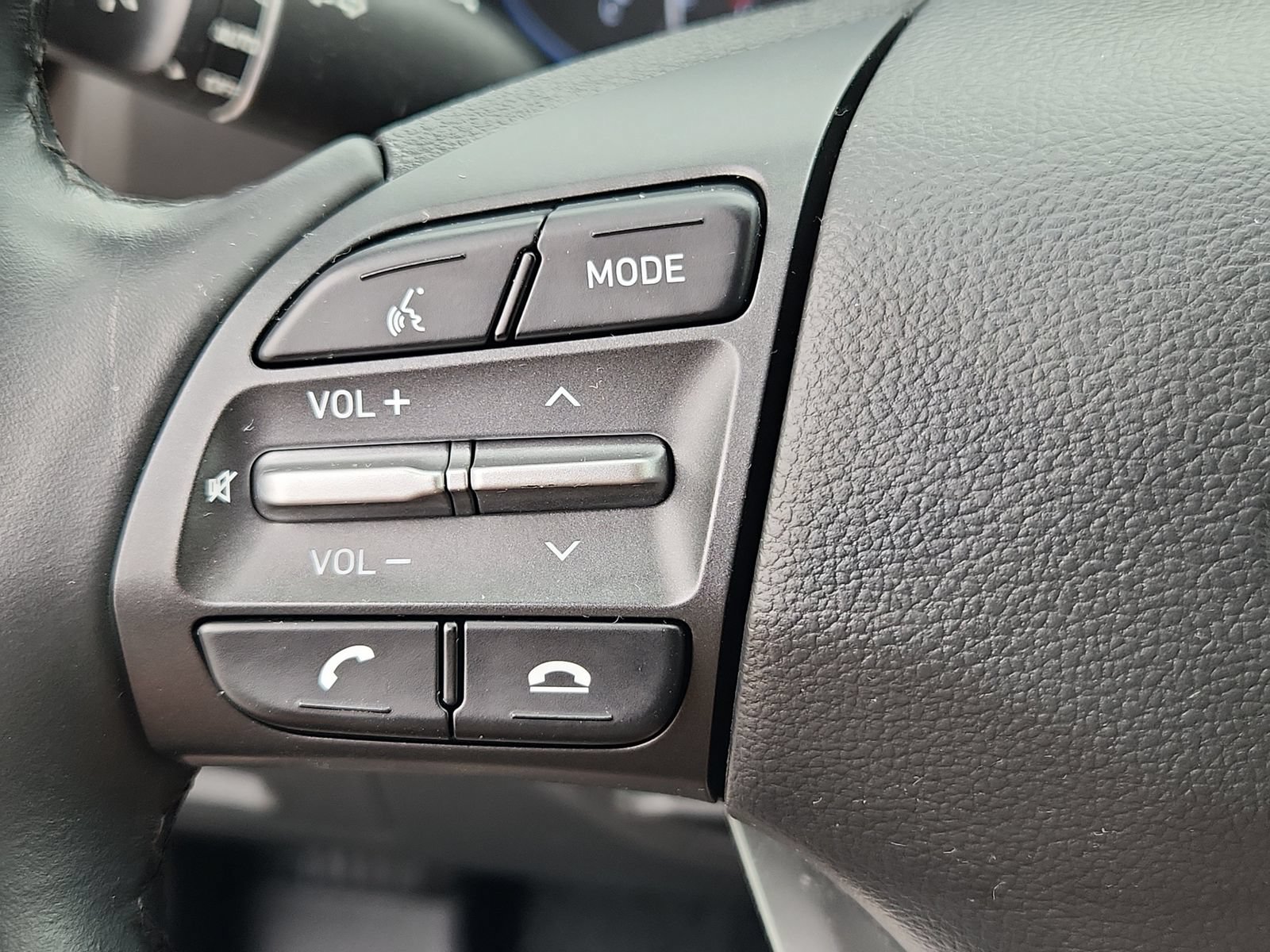 Used 2021 Hyundai Kona SEL w/ Cargo Package AWD/4WD image 19