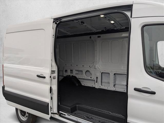 New 2026 Ford Transit 250 148 Medium Roof RWD image 15