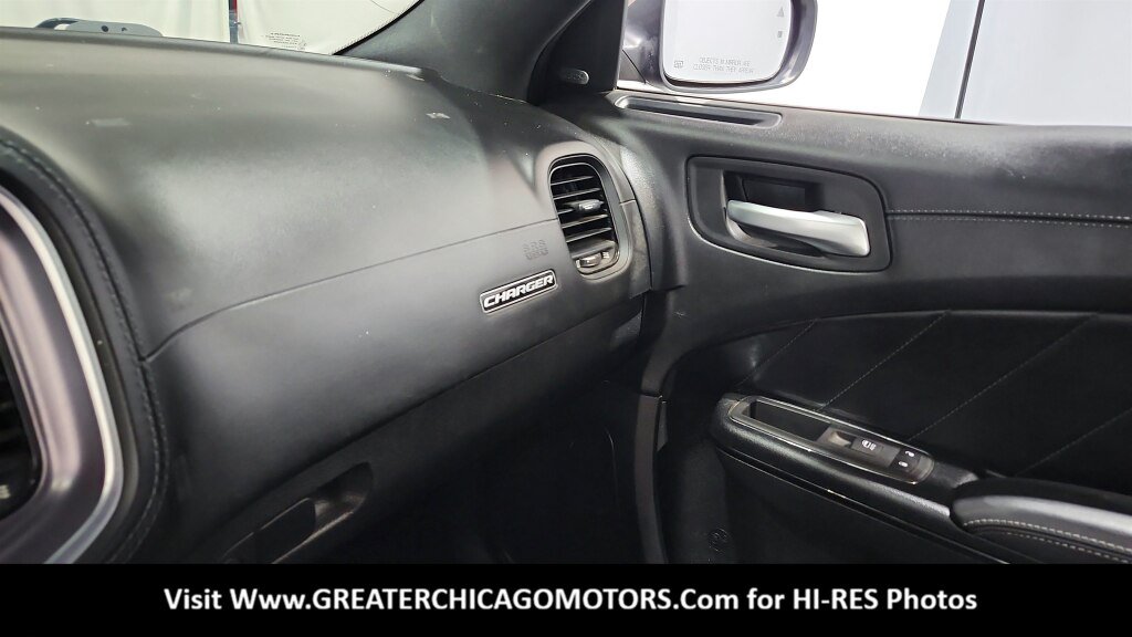 Used 2020 Dodge Charger R/T w/ Plus Group RWD image 28