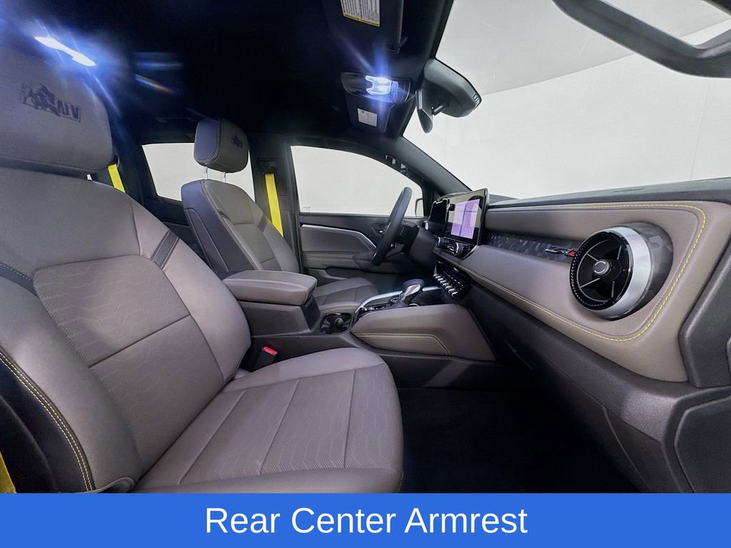 Used 2024 Chevrolet Colorado ZR2 w/ ZR2 Bison Edition image 38