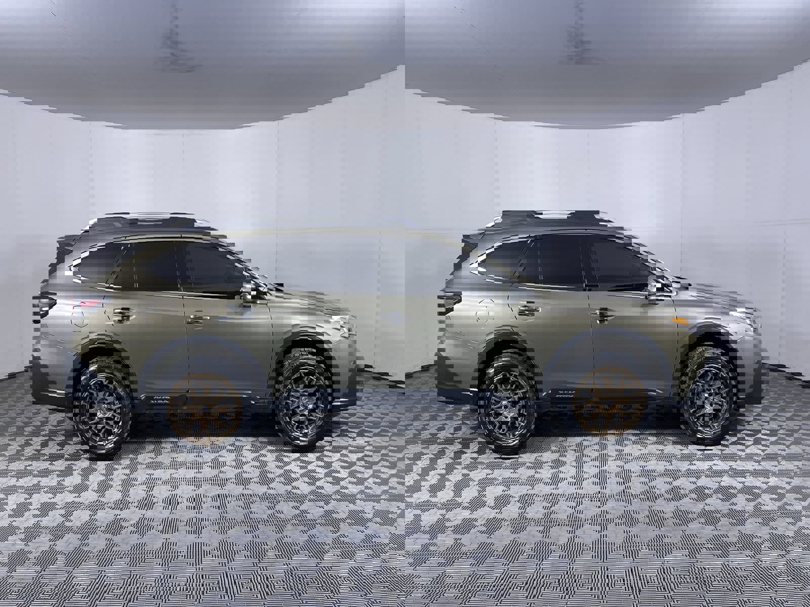 Used 2022 Subaru Outback Touring XT image 10