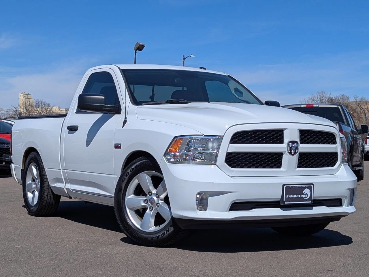 Used 2014 RAM 1500 Express RWD image 22