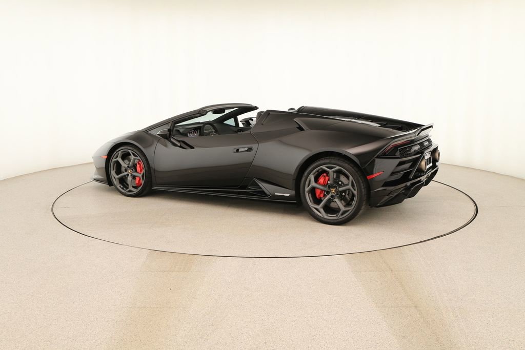 Used 2023 Lamborghini Huracan EVO RWD image 3