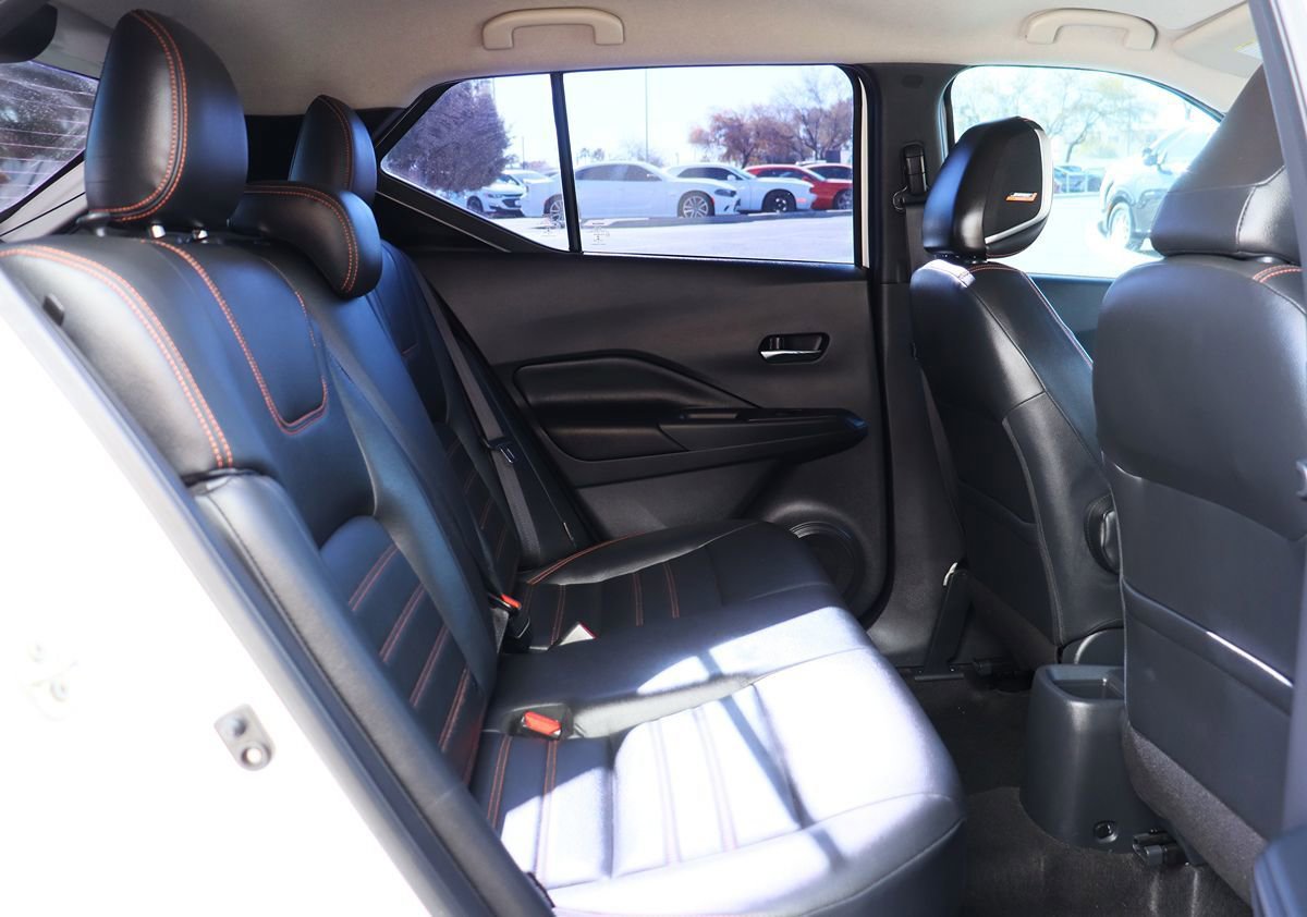 Used 2020 Nissan Kicks SR w/ SR Premium Package FWD image 27