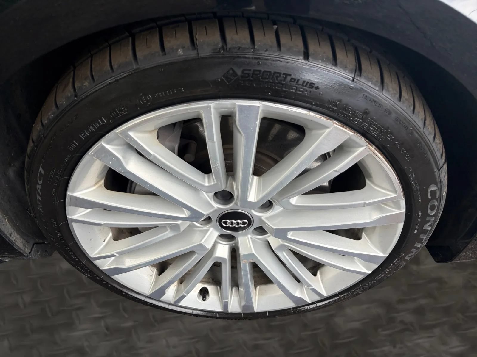 Used 2017 Audi A4 2.0T Prestige AWD/4WD image 39