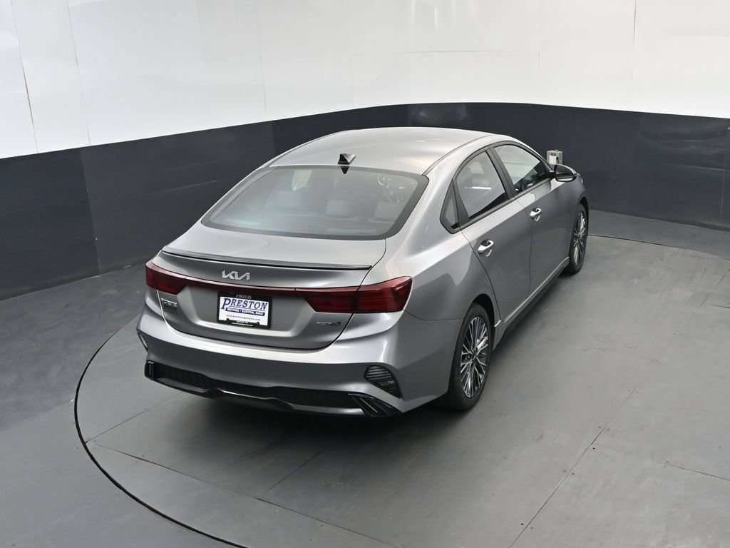 Certified 2022 Kia Forte GT-Line FWD image 32