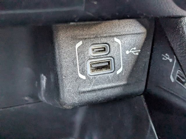 Used 2023 Jeep Compass Limited AWD/4WD image 21