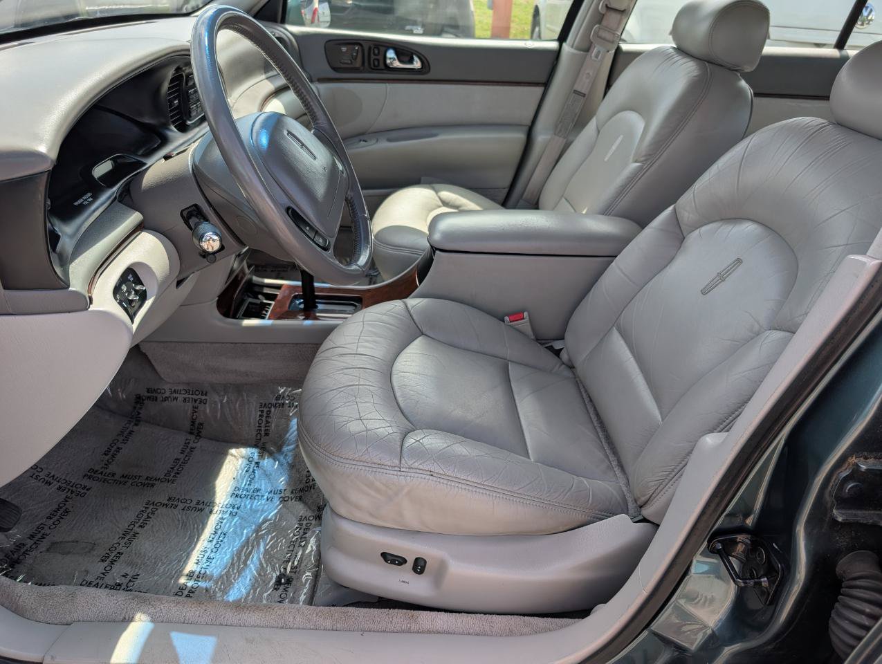 Used 1995 Lincoln Continental FWD image 14