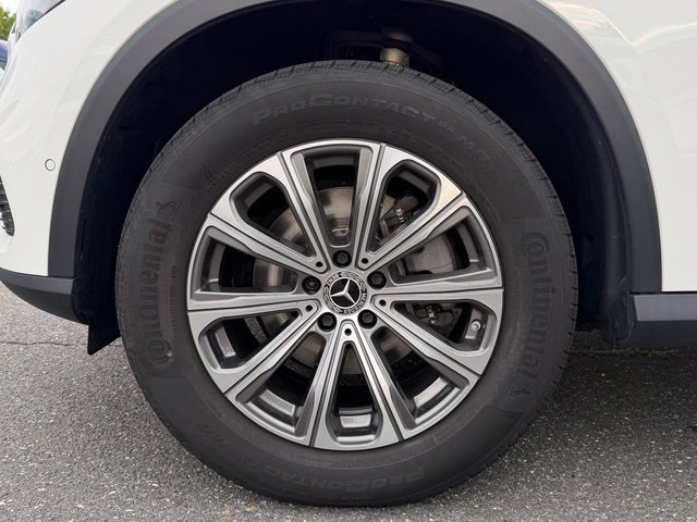 Used 2023 Mercedes-Benz GLC 300 4MATIC image 11