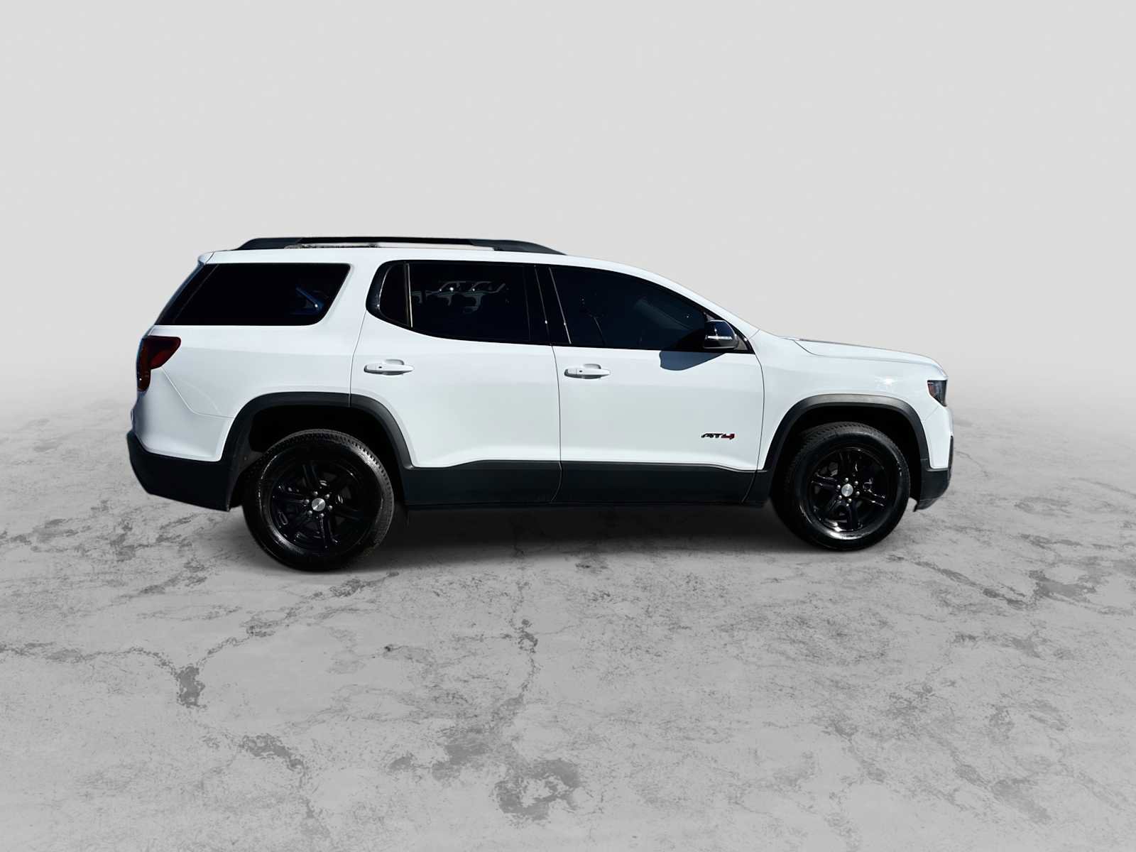 Used 2021 GMC Acadia AT4 w/ Trailering Package image 9