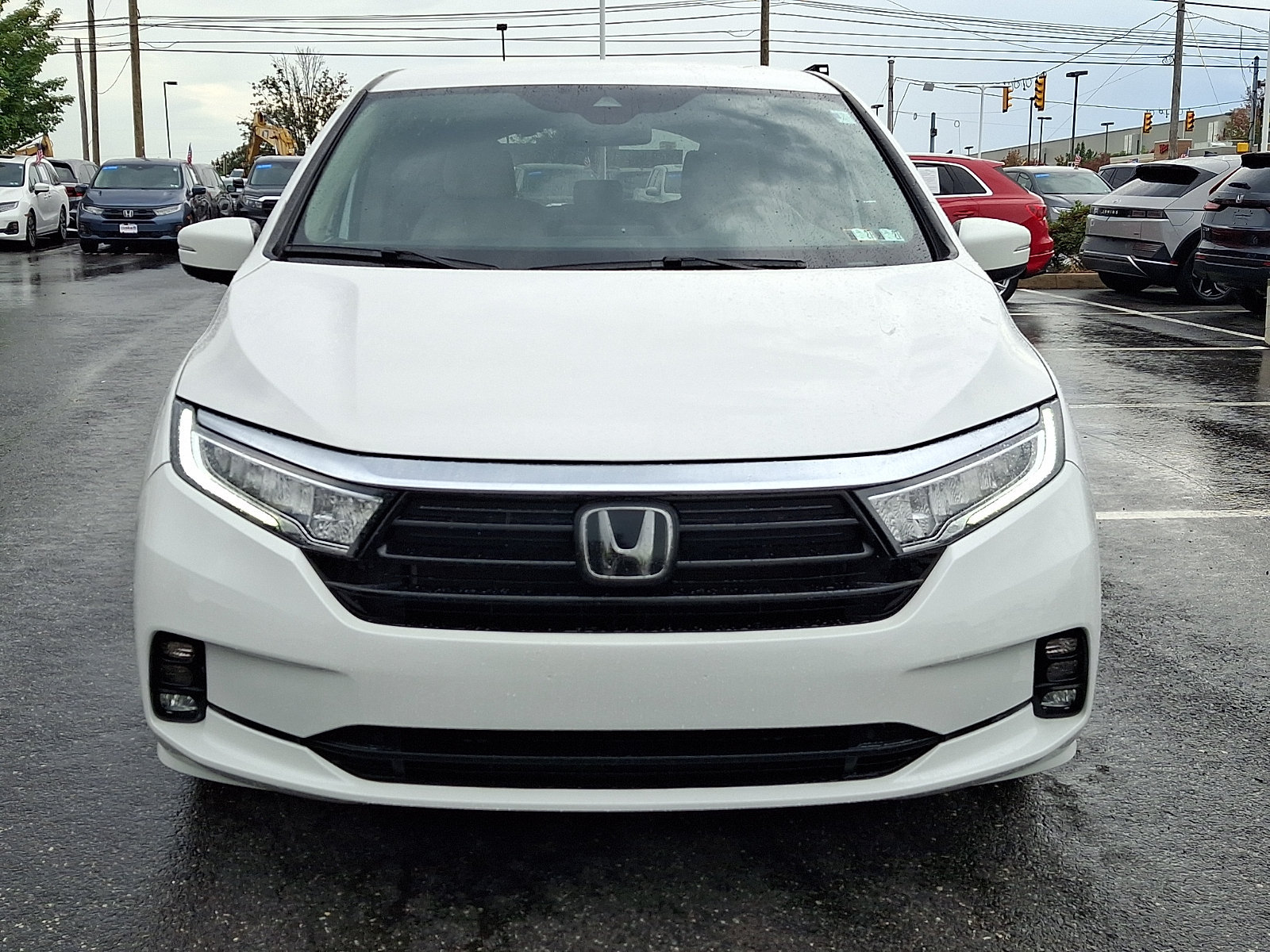 Used 2024 Honda Odyssey EX image 2