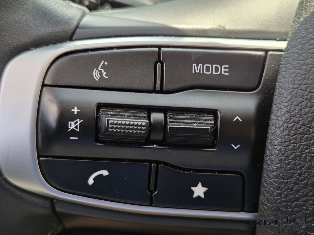 Certified 2025 Kia K5 GT-Line image 28