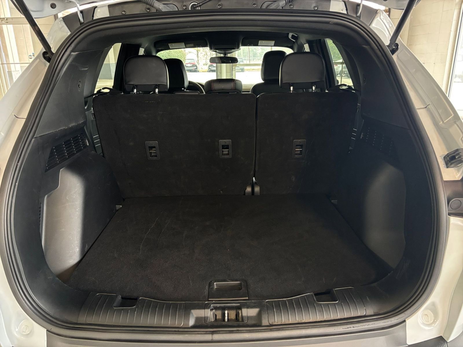 Used 2025 Ford Escape ST-Line image 35