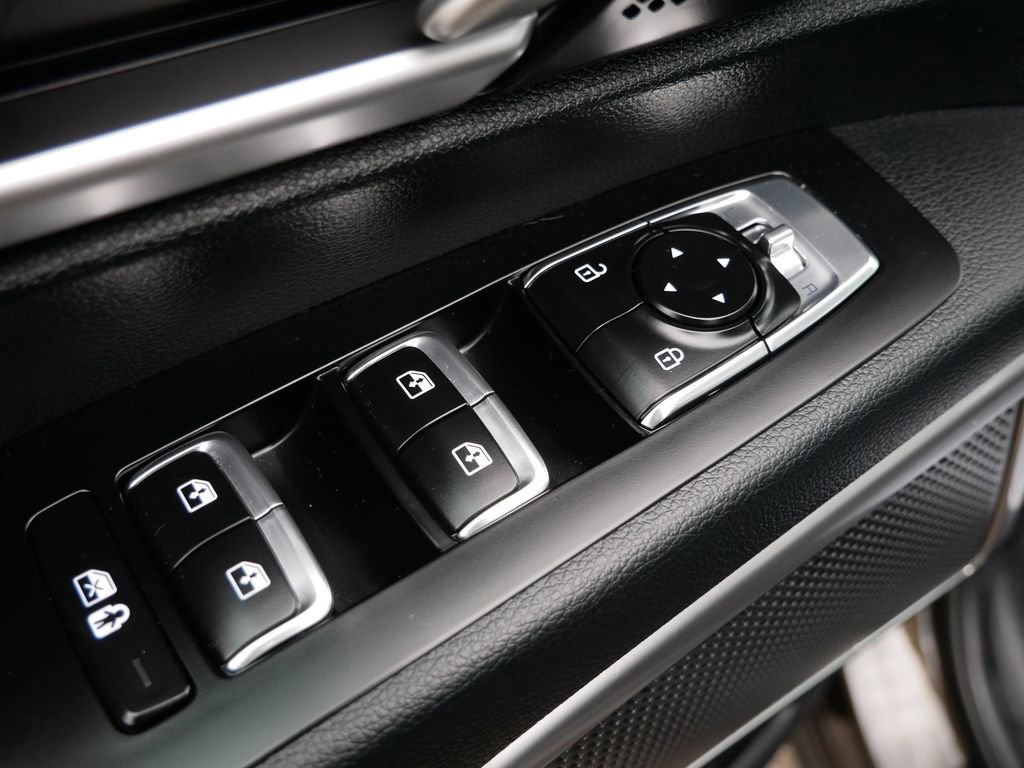 Used 2025 Kia Telluride S AWD/4WD image 15