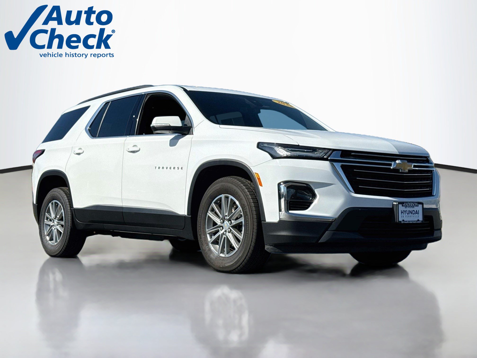 Used 2023 Chevrolet Traverse LT w/ LPO, Cargo Package