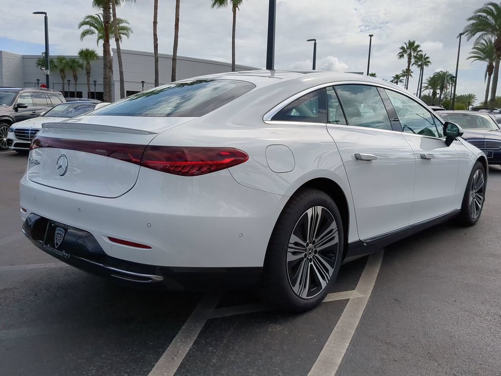 Used 2023 Mercedes-Benz EQS 450+ Sedan image 2