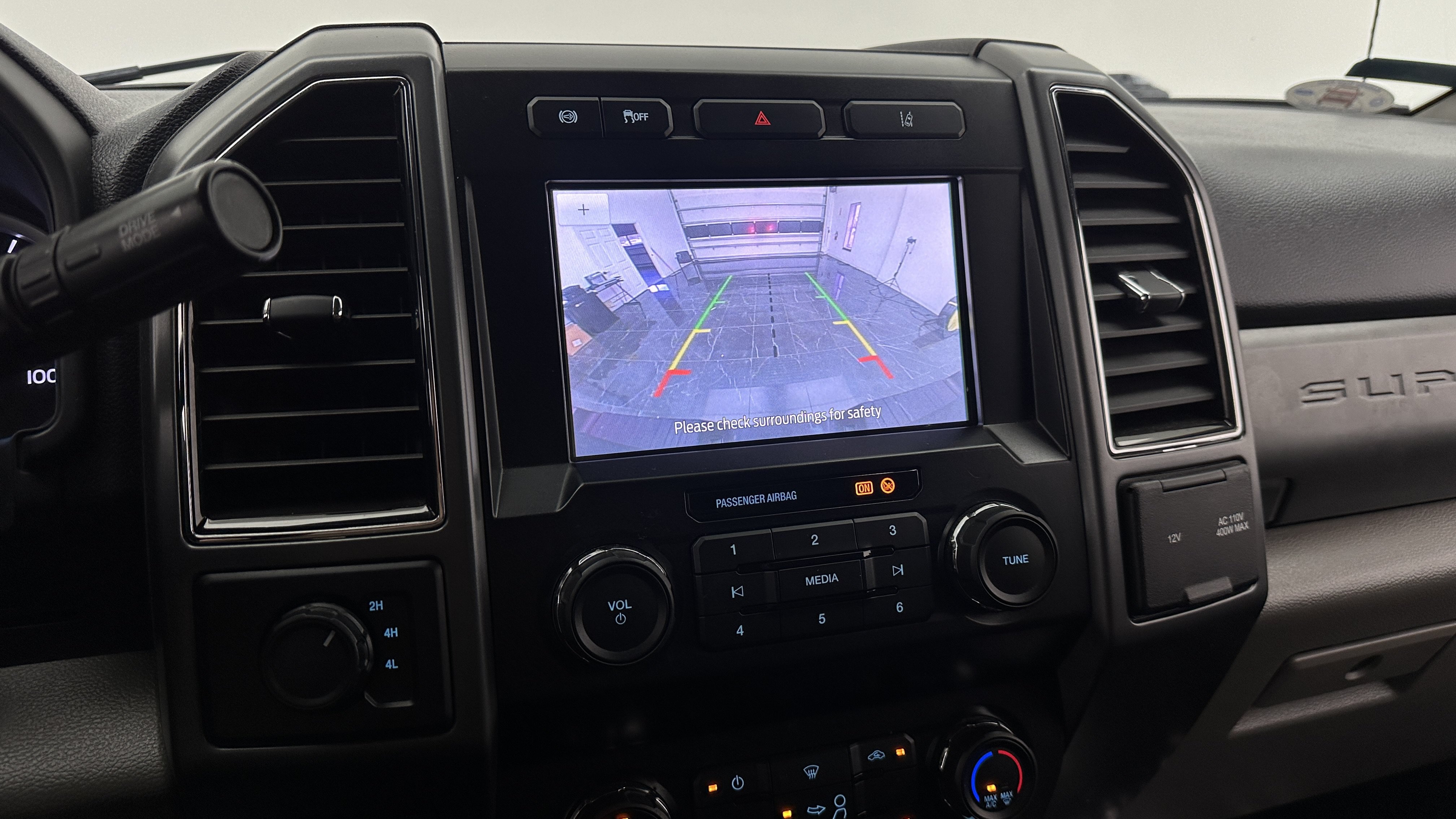 Used 2020 Ford F250 XLT AWD/4WD image 18