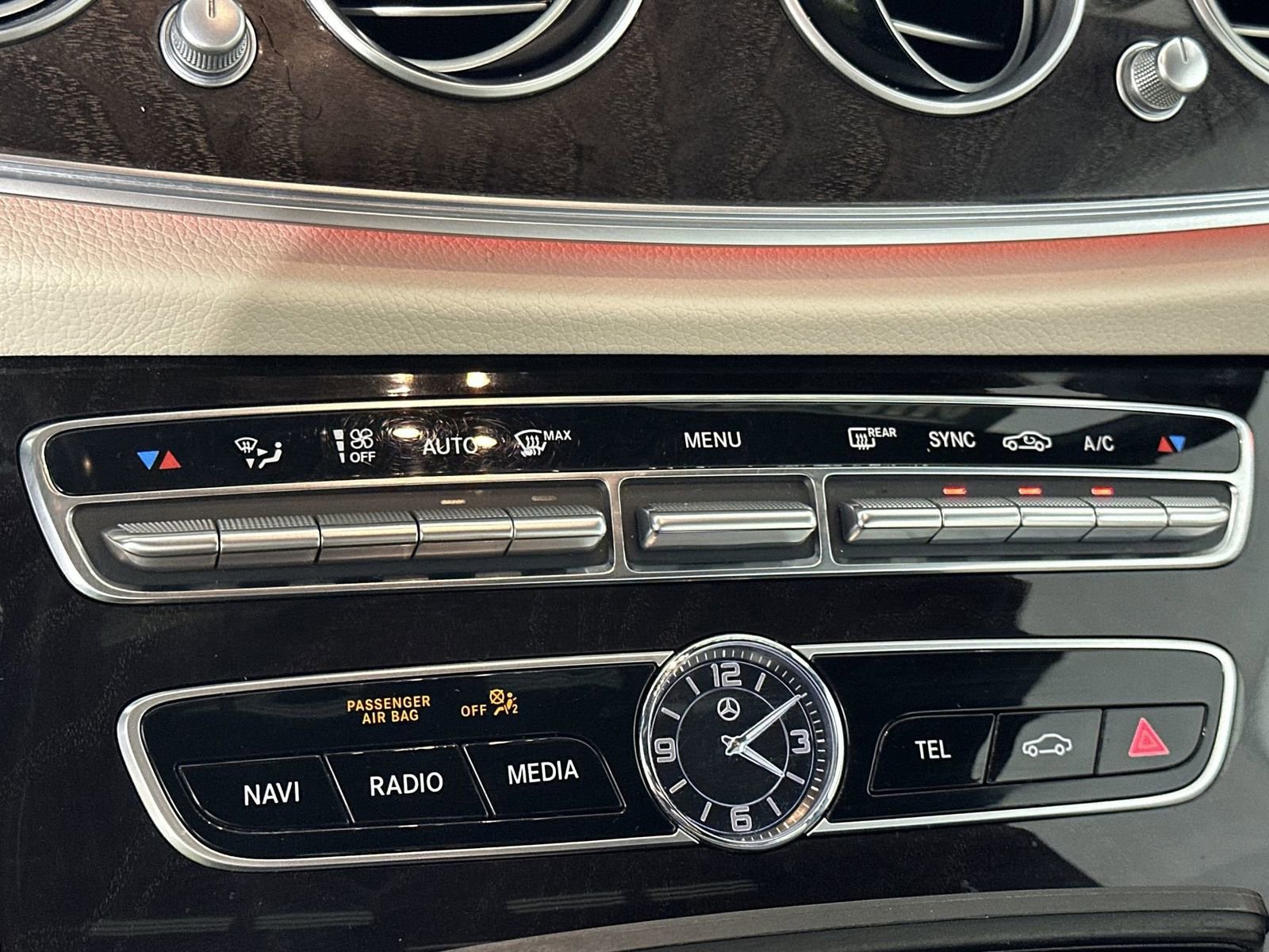 Used 2020 Mercedes-Benz E 350 Sedan image 19