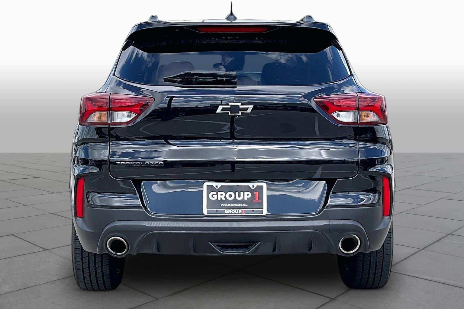 Used 2022 Chevrolet TrailBlazer RS FWD image 5