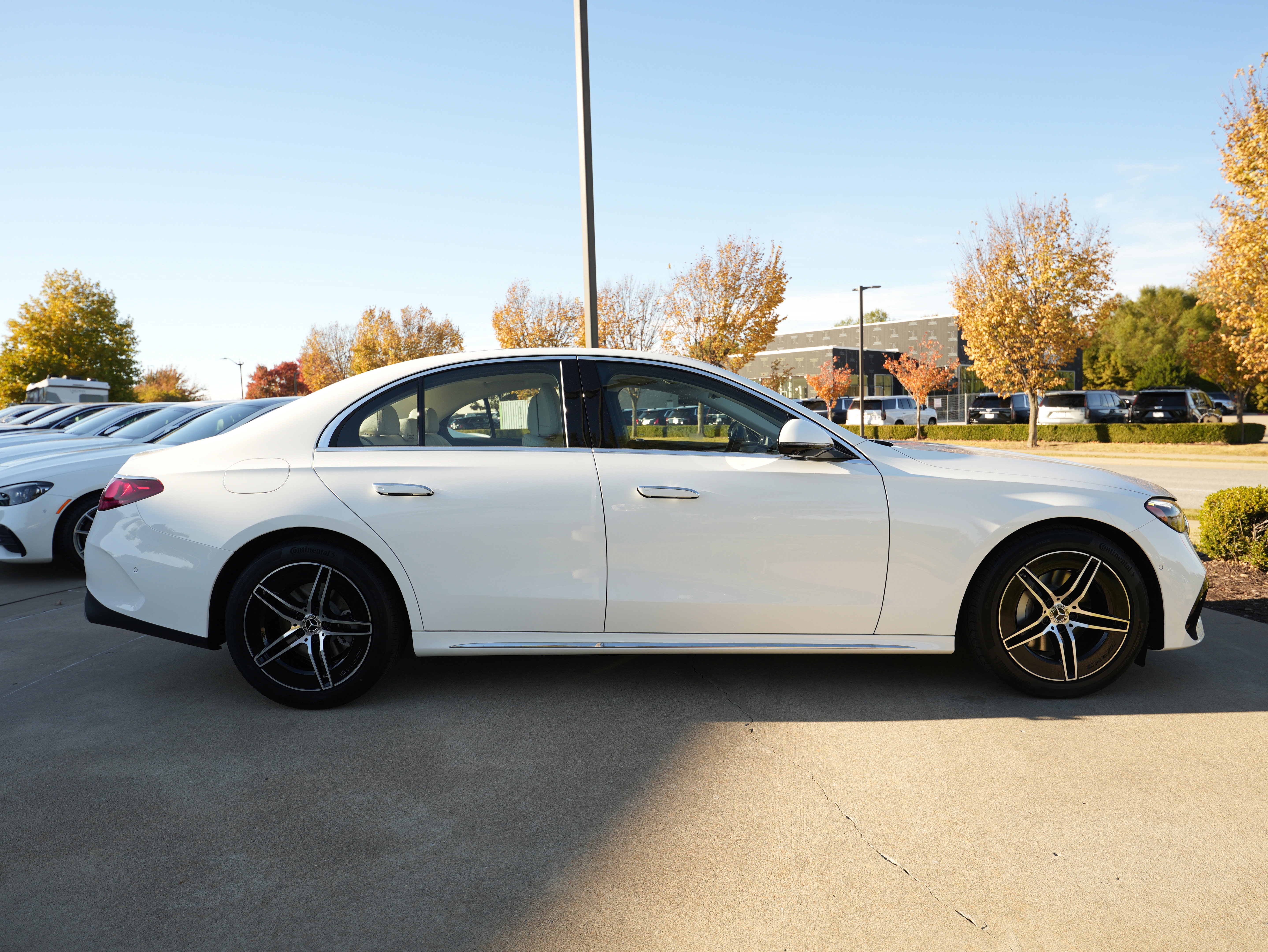New 2026 Mercedes-Benz E 350 4MATIC Sedan image 8