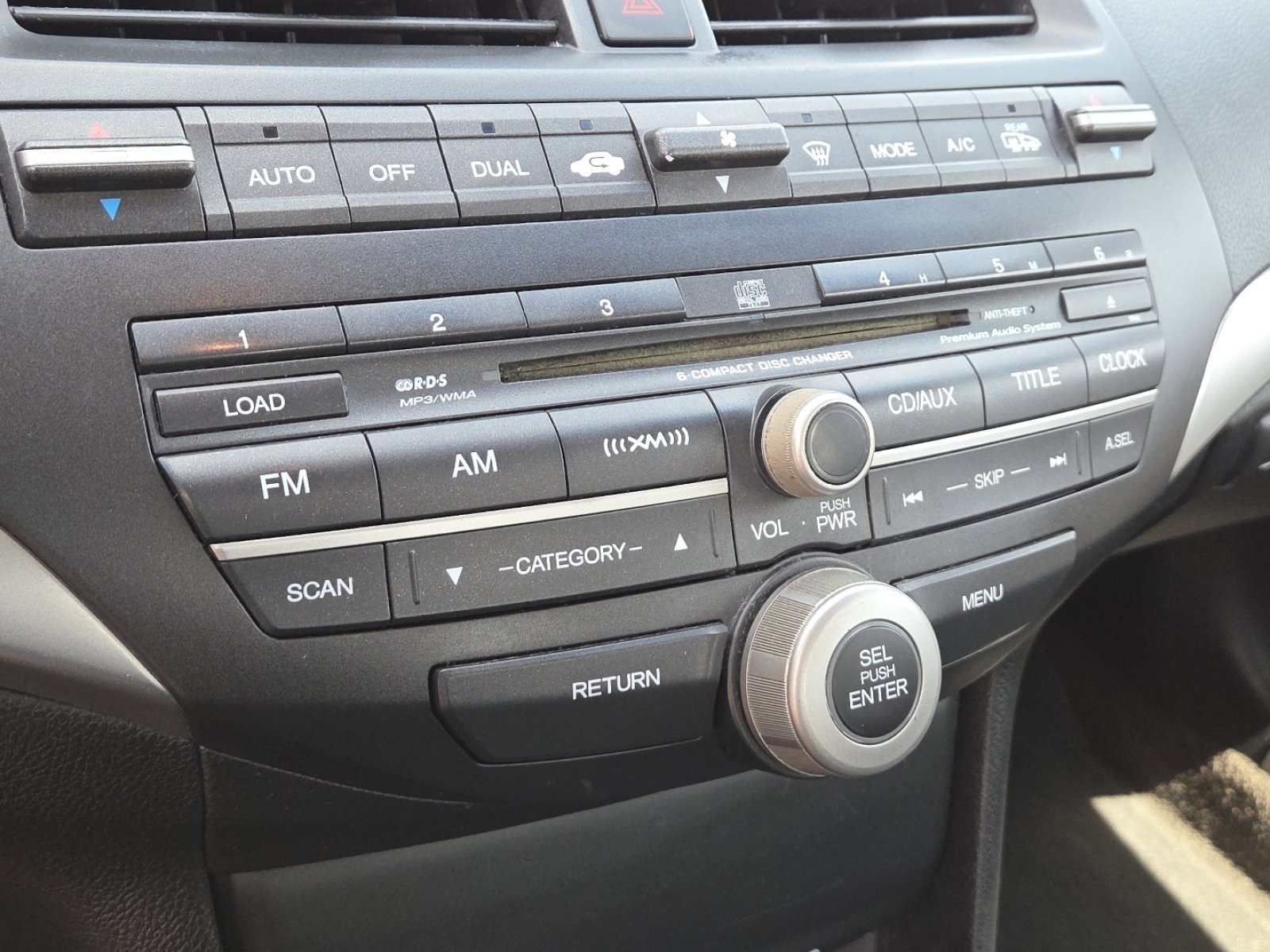 Used 2009 Honda Accord EX-L image 27