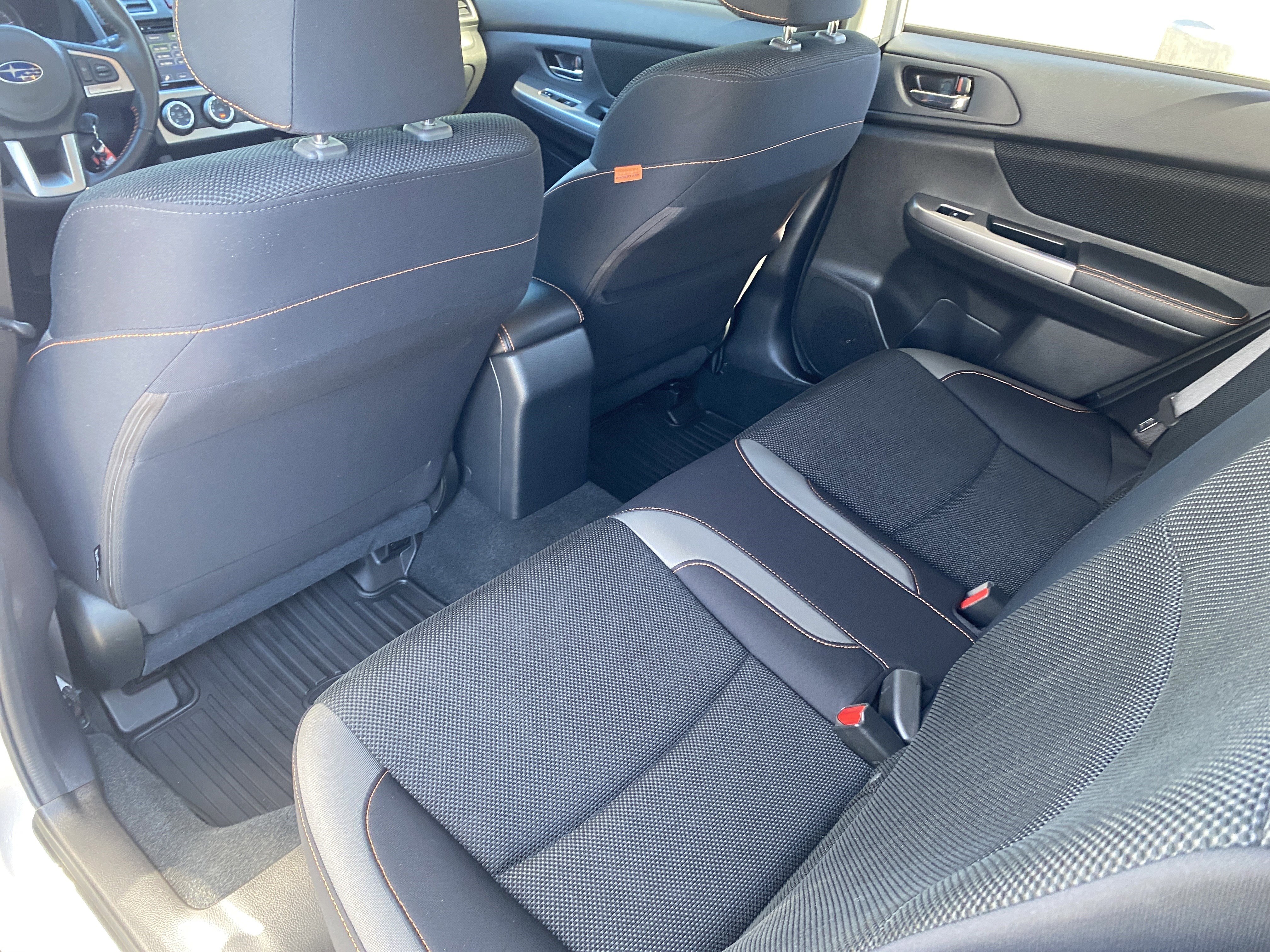 Used 2016 Subaru Crosstrek 2.0i Premium w/ Moonroof Package image 19