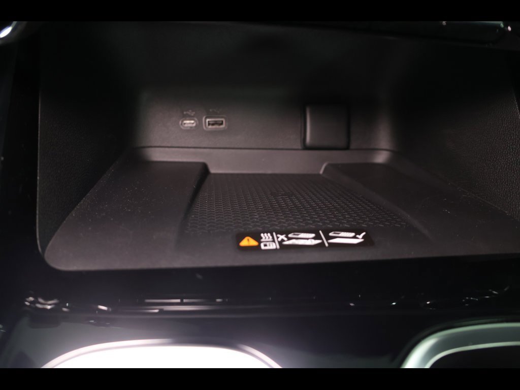 New 2026 Chevrolet Traverse RS image 24