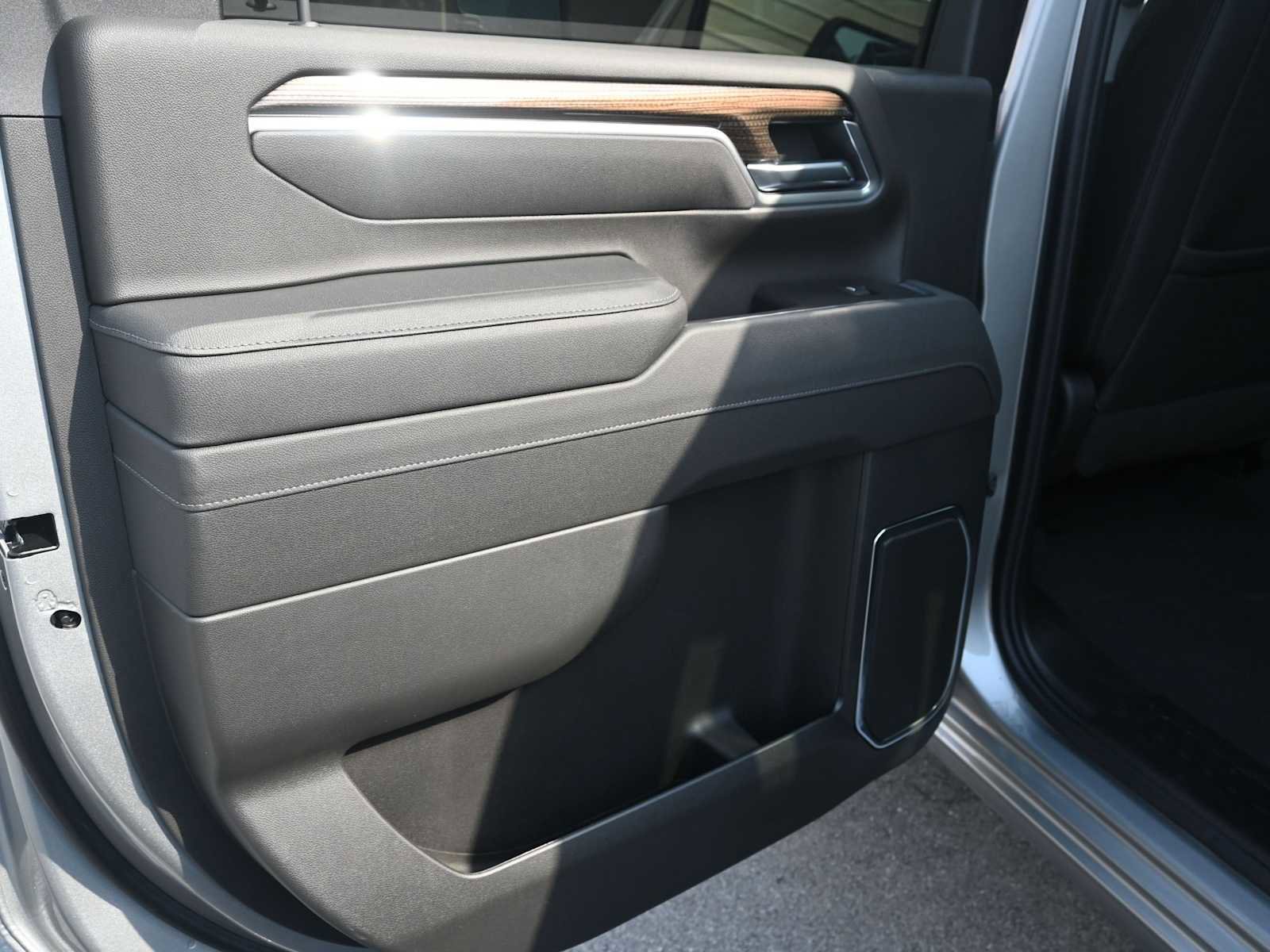 New 2026 Chevrolet Silverado 3500 LT w/ All Star Edition image 18