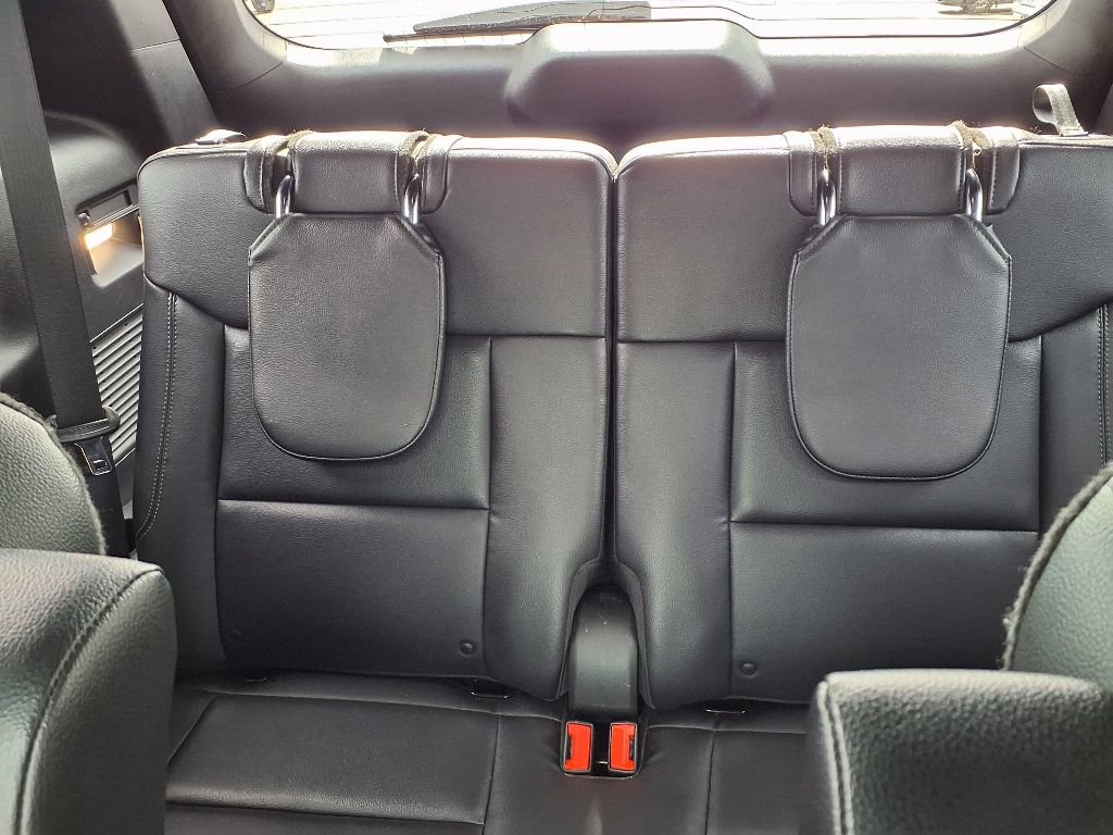 Certified 2020 Ford Explorer XLT w/ Equipment Group 202A image 21