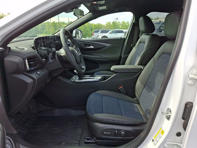 New 2026 Buick Envista Preferred w/ Convenience I Package FWD image 11