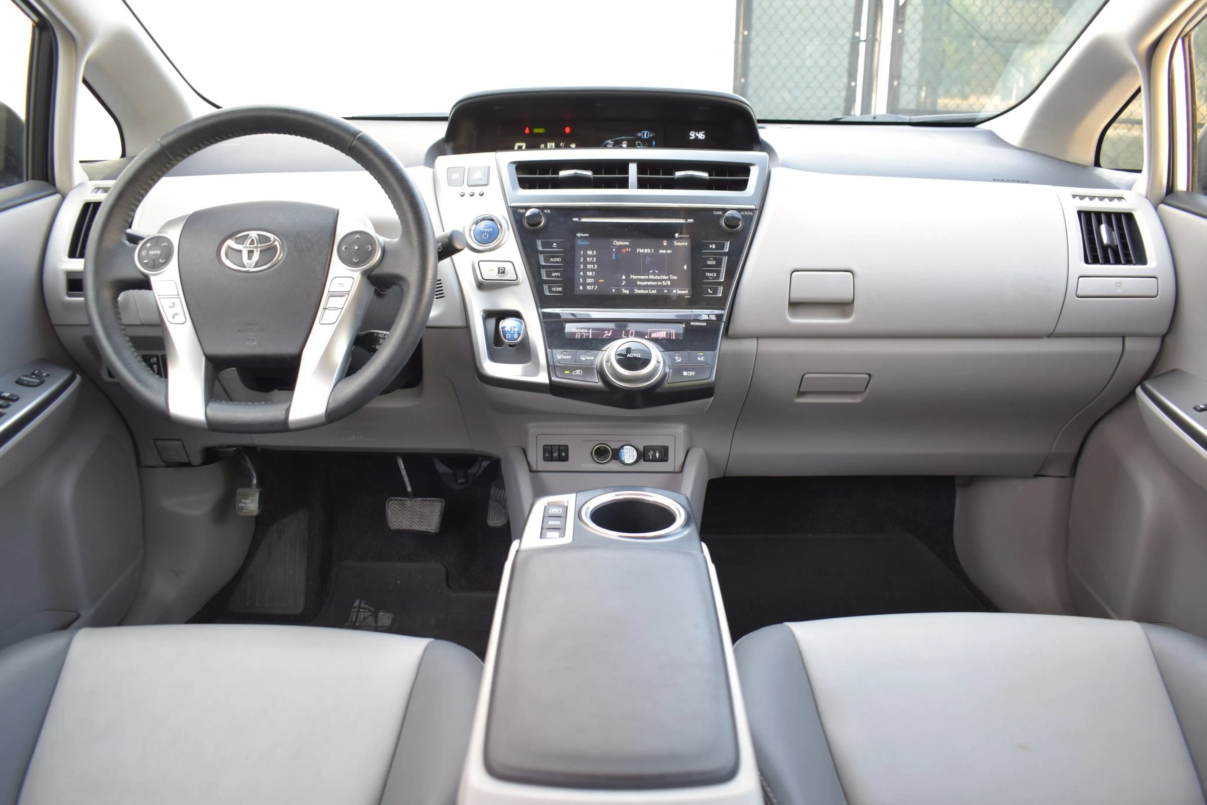 Used 2015 Toyota Prius V Four FWD image 13