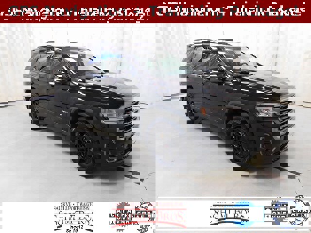 Used 2023 GMC Acadia AT4 w/ Trailering Package