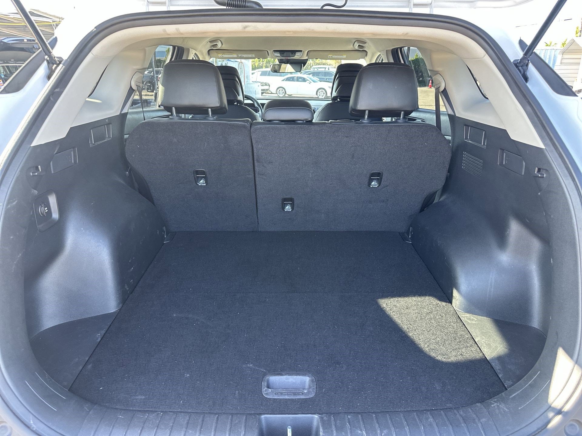 Certified 2024 Kia Sportage EX FWD image 19