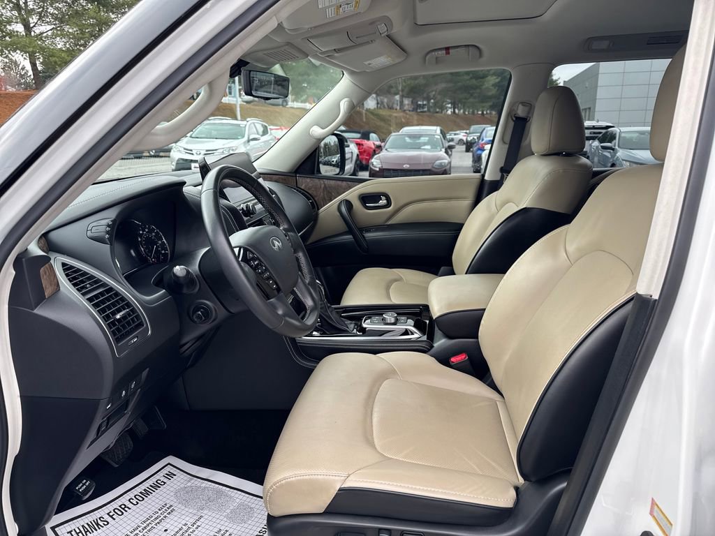 Used 2024 INFINITI QX80 Premium Select w/ Cargo Package image 10