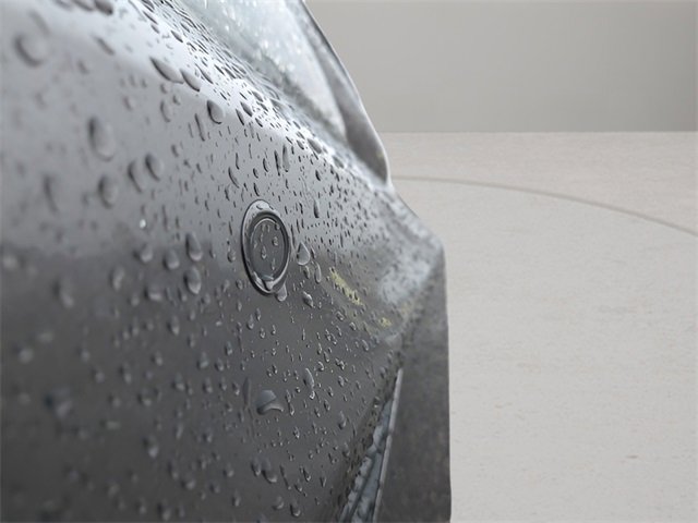 Used 2018 Toyota Camry XSE image 30