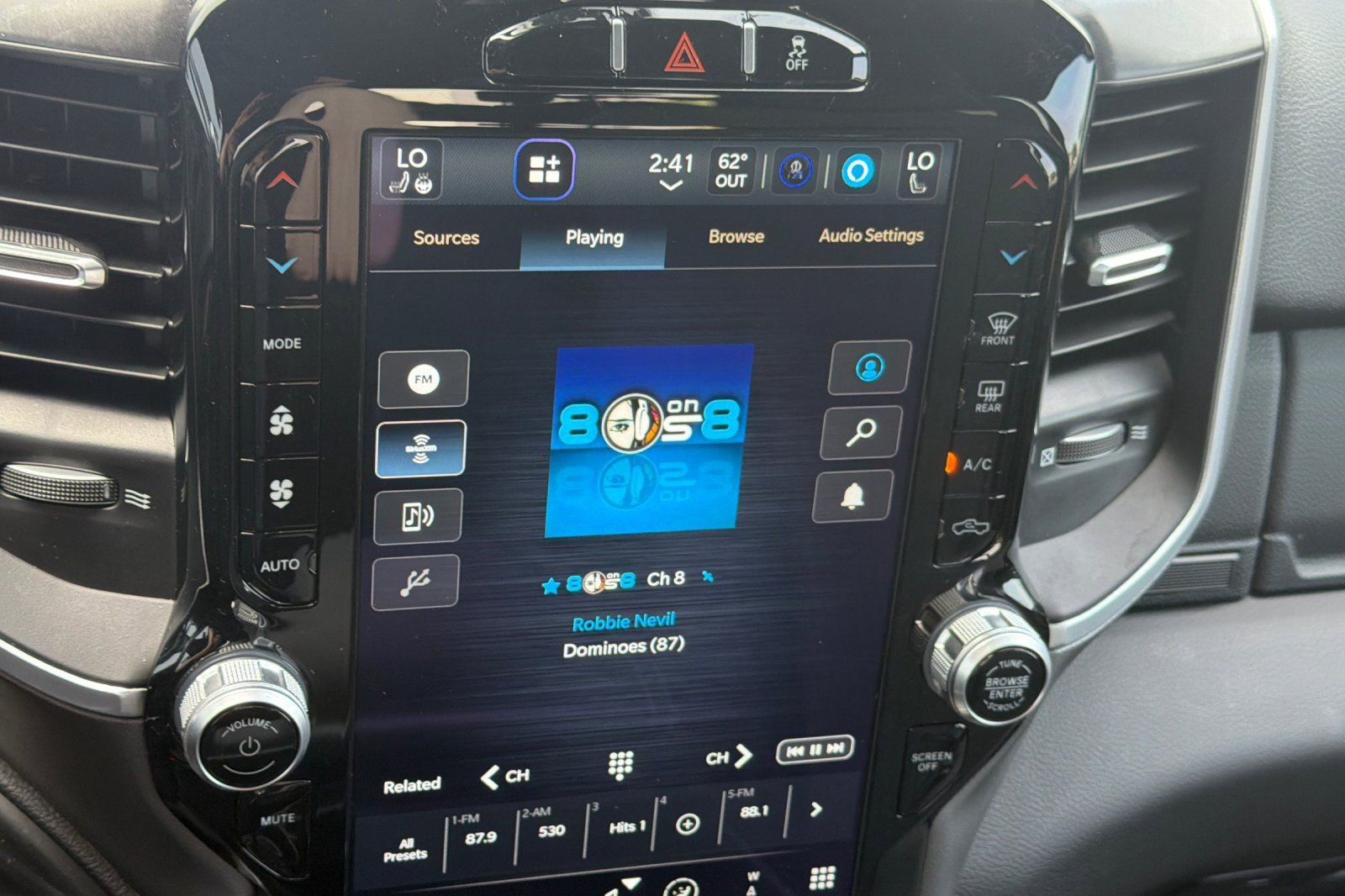 Used 2022 RAM 2500 Big Horn w/ Level C Equiment Group image 17