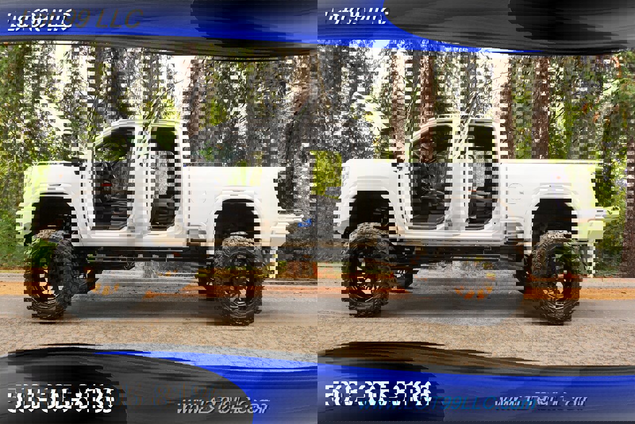 Used 2020 GMC Sierra 2500 AT4 w/ AT4 Premium Package image 30