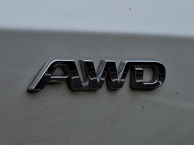 Used 2024 Toyota bZ4X XLE w/ Weather Package image 30