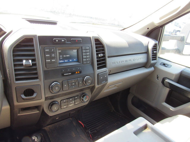 Used 2019 Ford F550 4x4 SuperCab Super Duty image 46